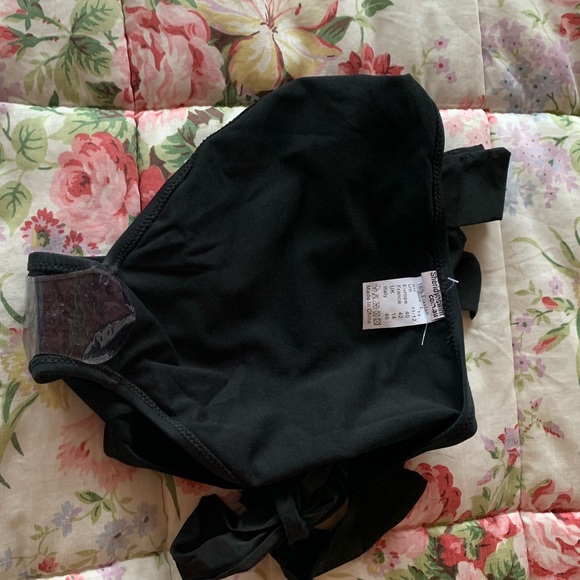 Black bikini bottom - Picture 2 of 2